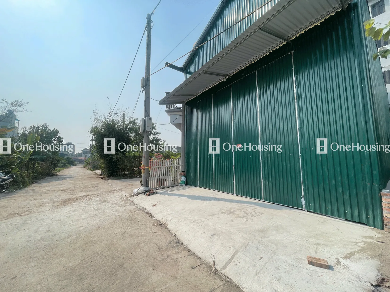 Nhà mặt ngõ cách Lại Yên 50m, diện tích 108m² x 1 tầng, mặt tiền 6.55m